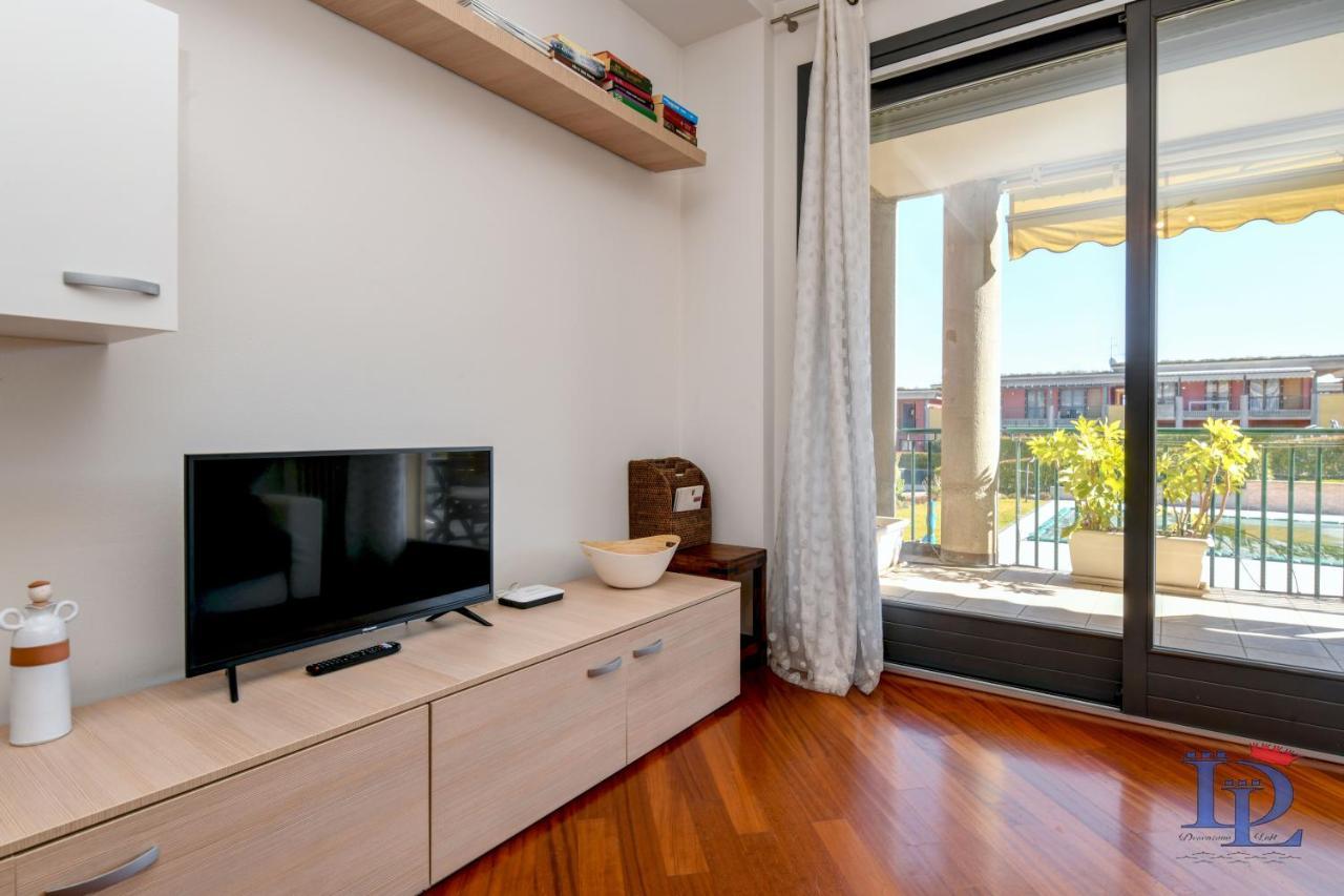 Desenzanoloft Official Partner Marriott Homes & Villas -Butterfly And 5 Pools Family Apartment Desenzano del Garda Buitenkant foto