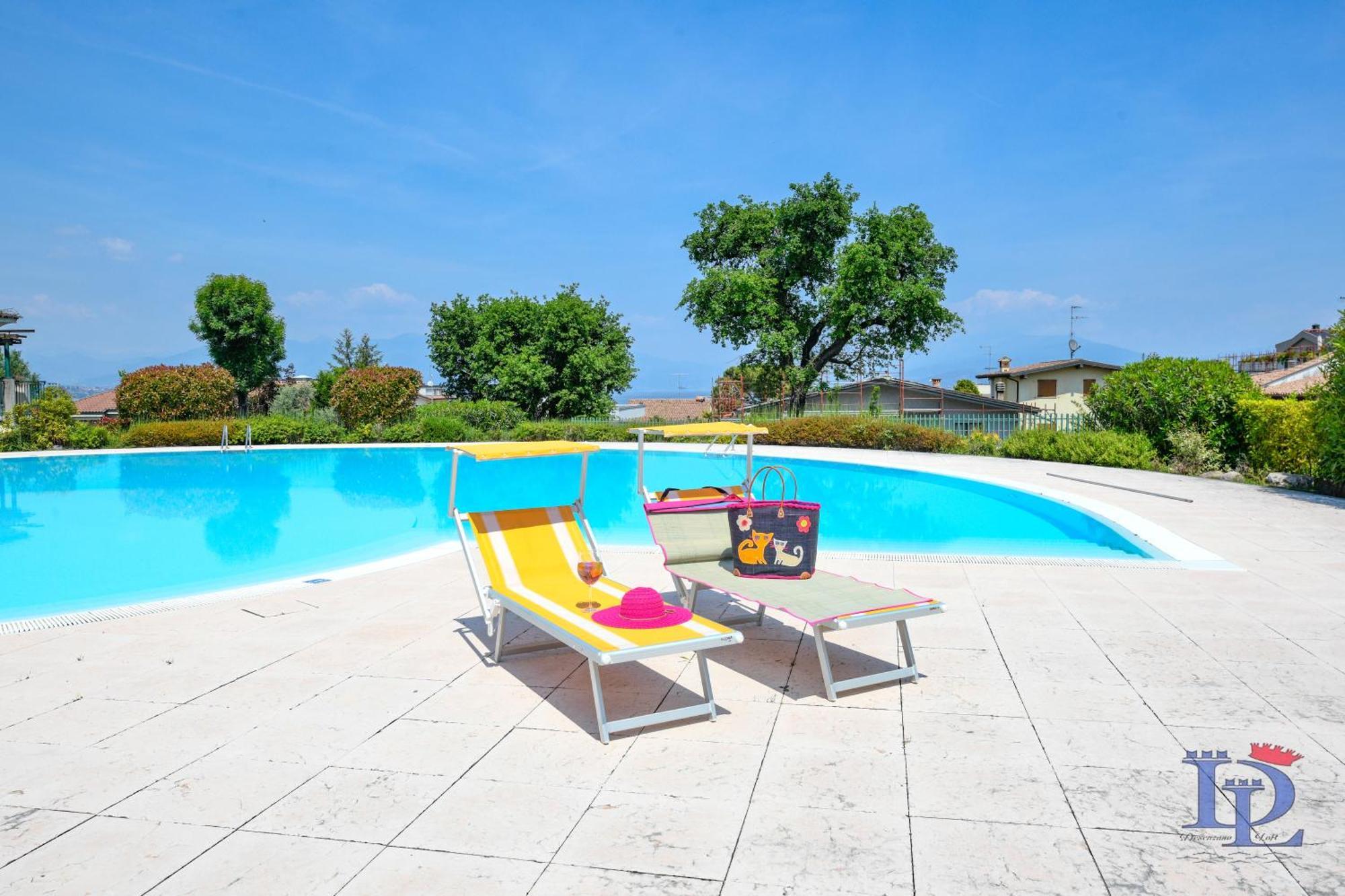 Desenzanoloft Official Partner Marriott Homes & Villas -Butterfly And 5 Pools Family Apartment Desenzano del Garda Buitenkant foto