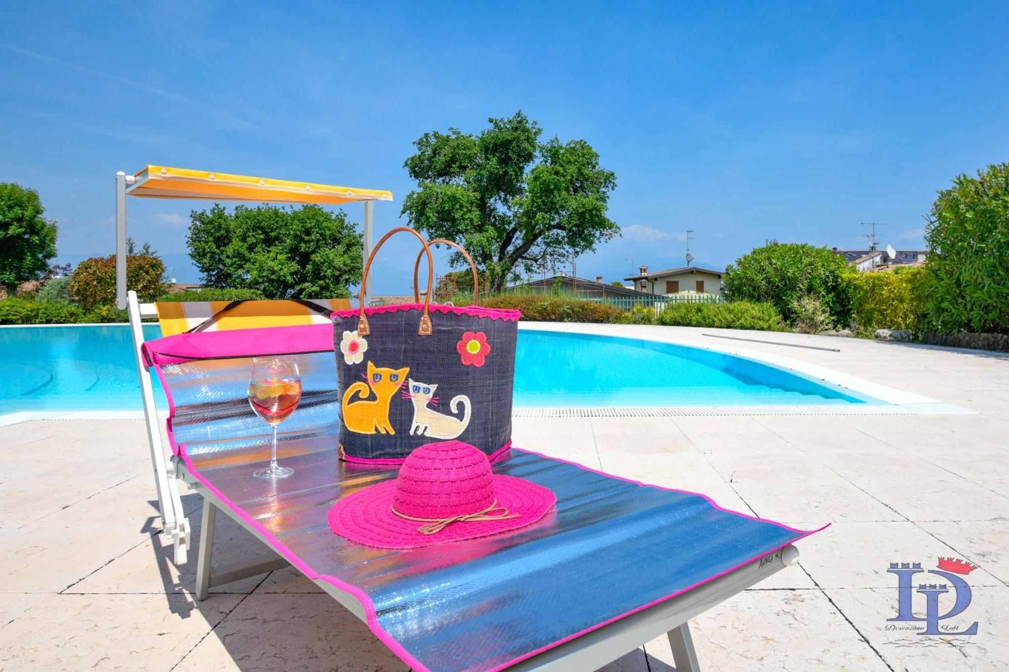 Desenzanoloft Official Partner Marriott Homes & Villas -Butterfly And 5 Pools Family Apartment Desenzano del Garda Buitenkant foto